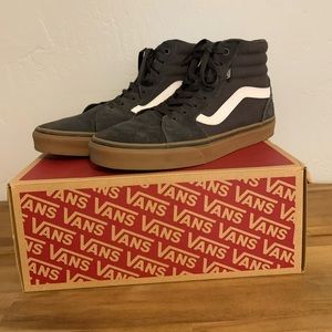 Vans Hightop Mens 8.5, Suede gray